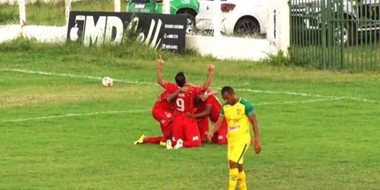 Jogo entre 4 de Julho e Picos