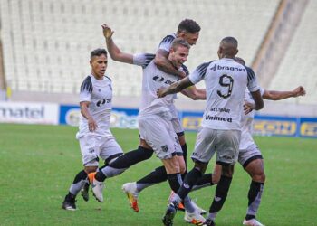 Ceará - Vôzão comemora vitória