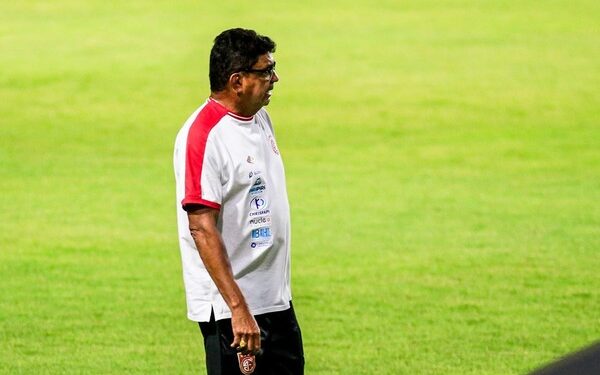 Ex-técnico Flávio Araújo - 4 de julho