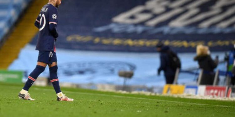 © Fornecido por LANCE! Neymar viu o PSG ser eliminado nesta terça-feira para o City (Foto: PAUL ELLIS / AFP)