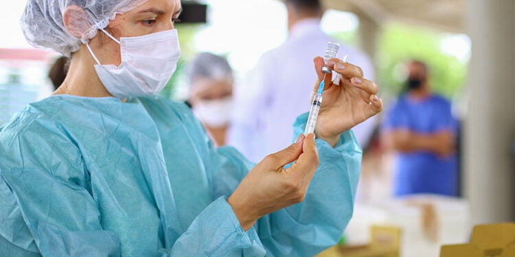 Piauí vai receber mais 96 mil vacinas e FMS acredita em distribuição regular