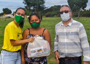 ONG G10 realiza distribuição de 500 cestas básicas com apoio da Prefeitura de Piripiri