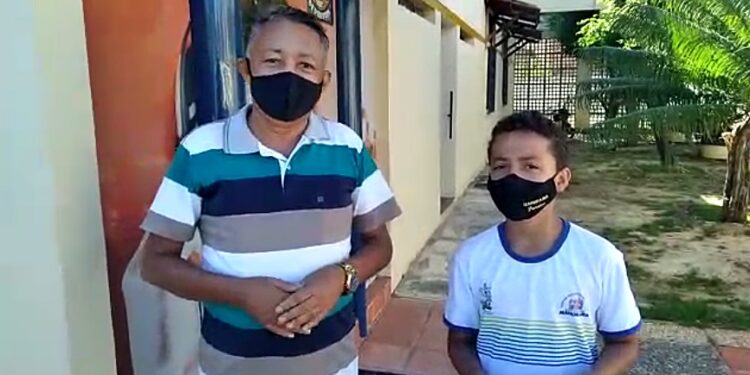 FM Cidade recebe aluno no projeto “Rádio Escola”