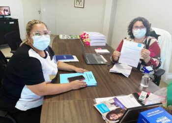 Prefeita Jôve Oliveira assina termo de adesão ao Selo Unicef