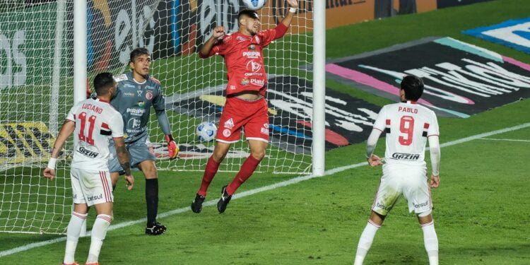 4 de Julho sofre goleada na despedida da Copa do Brasil