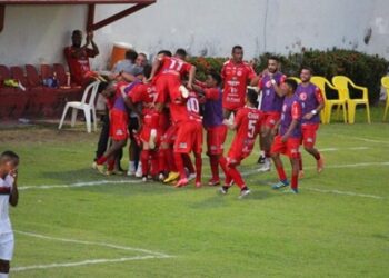 4 de Julho vence o Moto Club por 2 a 0 na Arena Ytacoatiara, em Piripiri