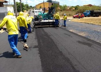 Prefeita Jôve Oliveira leva pavimentação asfáltica para o ‘Petecão’