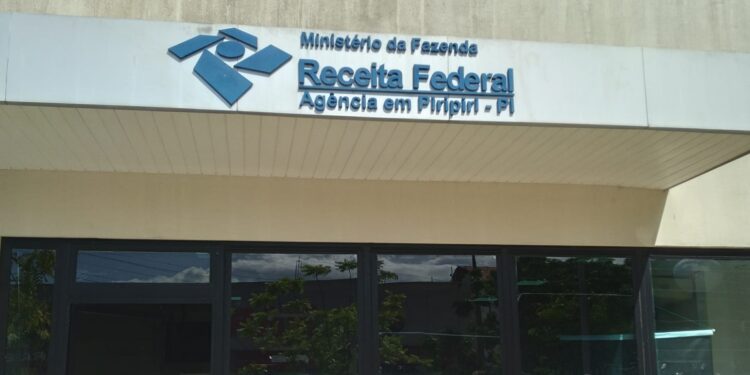 Após 11 meses fechada, Agência da Receita Federal de Piripiri retorna com atendimento presencial