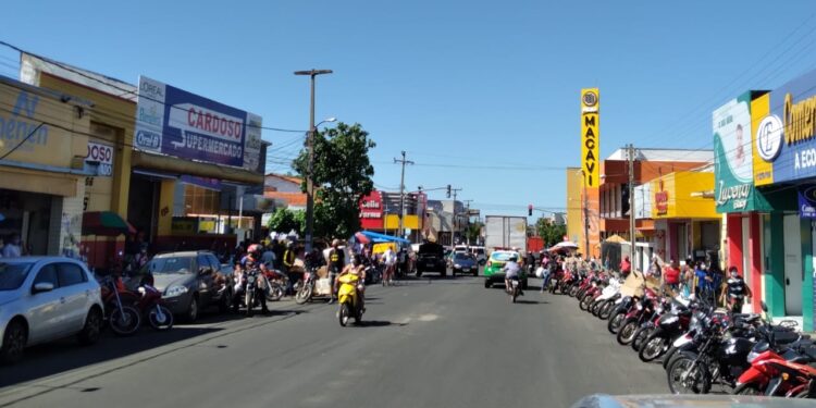 Data comemorativa ao dia dos pais, trás expectativa de retomada da economia