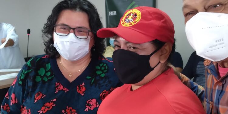 Bombeiros Civis recebem capacitação sobre prevenção e combate a incêndio