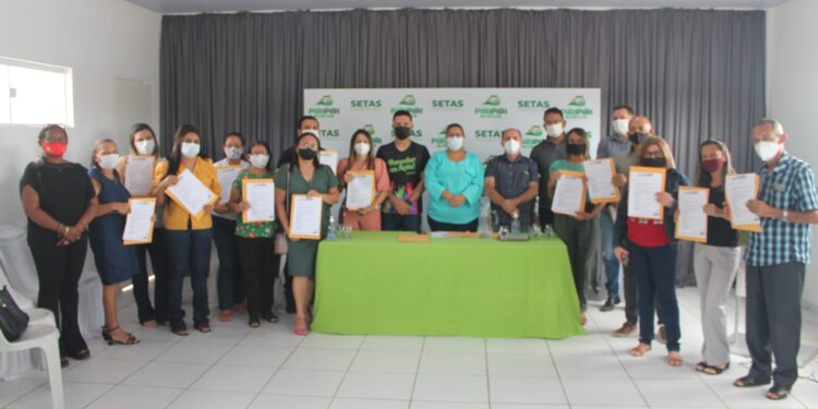 SETAS empossa o Conselho Municipal de Habitação e Interesse Social em Piripiri