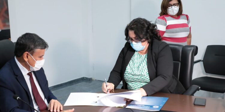 Prefeitura de Piripiri e Governo do Estado formalizam implantação do Parque Empresarial no município