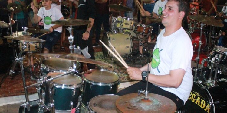 Natal dos Sonhos de Piripiri recebe o 2º Encontro de Bateras na Praça da Bandeira