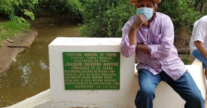 Prefeita Jôve Oliveira inaugura ponte de concreto na grande região do Pé de Serra