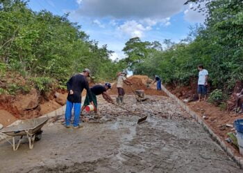 Programa Zona Rural Urgente leva obras a várias  comunidades