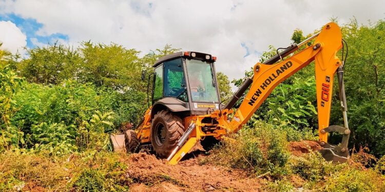 SEMAD e SEDESP fazem desobstrução e limpeza de riachos e córregos em Piripiri