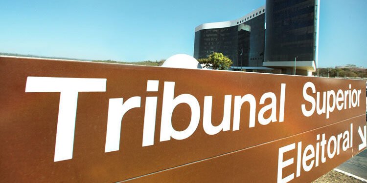 PT e PSB decidem pedir ao TSE ampliação de prazo para formar federação