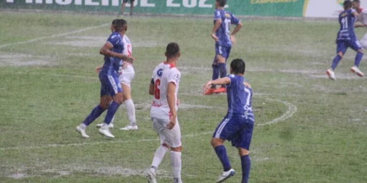 4 de Julho volta a empatar jogando fora de casa, no Estádio Mão Santa, em Parnaíba