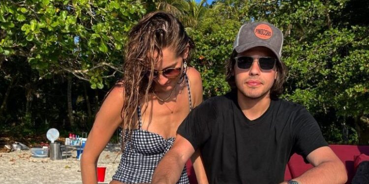 Aos 17 anos, João Guilherme Silva filho de Faustão assume namoro com modelo piauiense de 33 anos