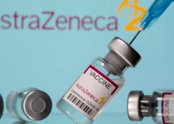 Fiocruz começa a produzir 100% da AstraZeneca no Brasil