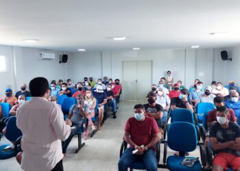 Prefeitura reúne setores do comércio, indústria e outros segmentos de Piripiri para tratar de medidas contra a covid-19