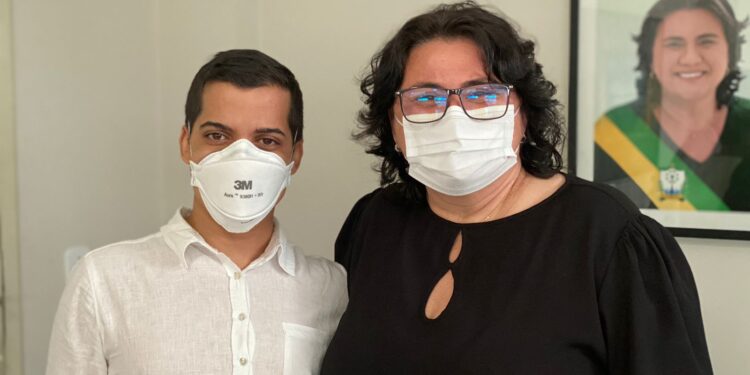 Prefeitura paga mais de R$ 550 mil do Previne Brasil aos profissionais de Saúde em Piripiri