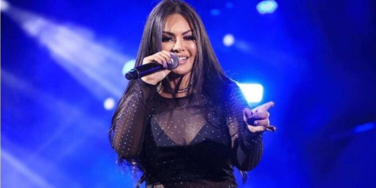 Morre Paulinha Abelha, vocalista da banda Calcinha Preta