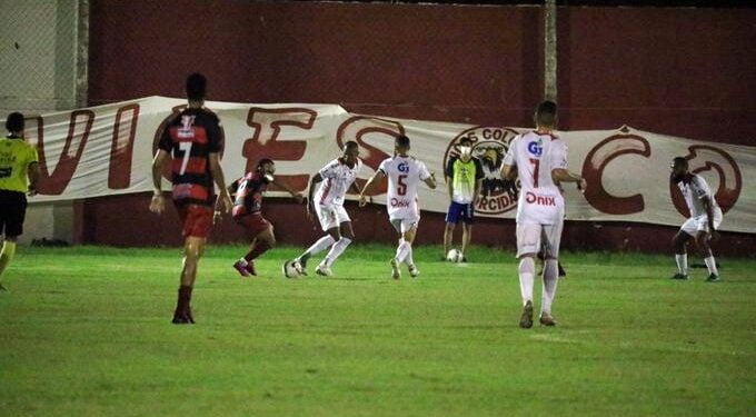 4 de Julho vence o Flamengo por 1×0, com o gol de João Pedro