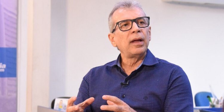 João Vicente diz que não disputará nenhum cargo em 2022 e critica oposição no Piauí