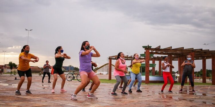 Projeto Movimente-se acontece nesta terça-feira, 8, em homenagem às mulheres