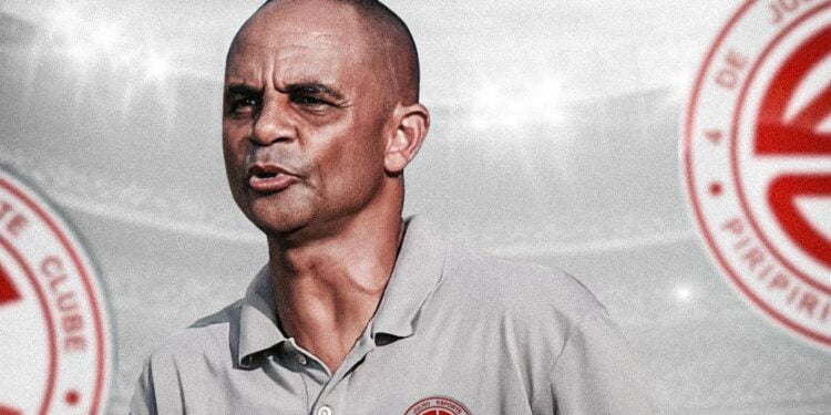 Edson Sousa campeão brasileiro com o Fluminense, é o novo treinador do 4 de Julho