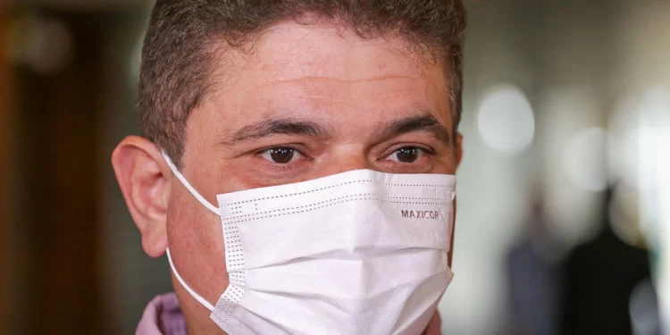 Fábio Xavier e mais dois deputados vão se filiar ao PT de Wellington Dias