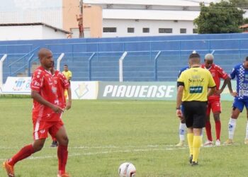 4 de Julho arranca empate contra o Oeirense e se mantêm na vice liderança