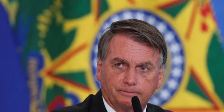 Jair Bolsonaro não confirma se vai aos debates eleitorais