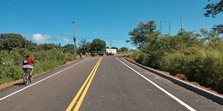 Em fase de conclusão o acesso ao Parque Exposições Carolina Freitas Lira