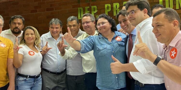 Prefeita de Piripiri, Jôve Oliveira se filia ao PT: “tenho atitude”