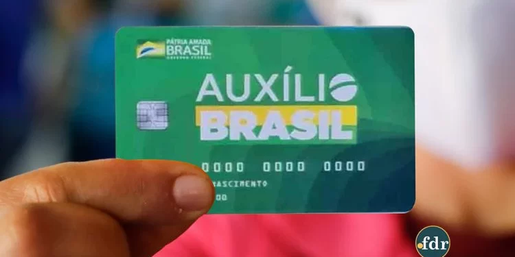 Auxílio Brasil terá novos beneficiários em maio? Quando começam os próximos depósitos?