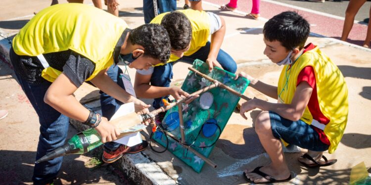 I Olimpíada Municipal de Foguetes de Piripiri incentiva interesse pela ciência