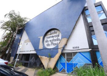 Na Estônia, Jucepi conhece tecnologia nas áreas de registro e licenciamento de empresas