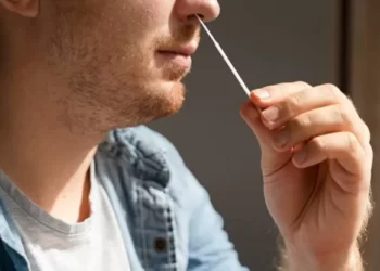 Covid: qual o dia certo para fazer cada teste e evitar falso negativo?