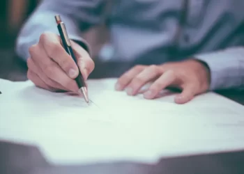 Pela 1ª vez na história, reconhecimento de firma é feito digitalmente no Brasil