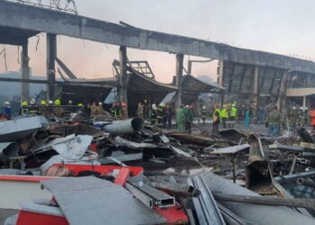 Treze mísseis russos atingiram região central da Ucrânia, diz governador local