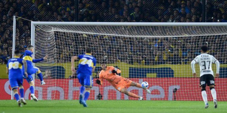 Corinthians tem atuação heroica diante do Boca e se classifica