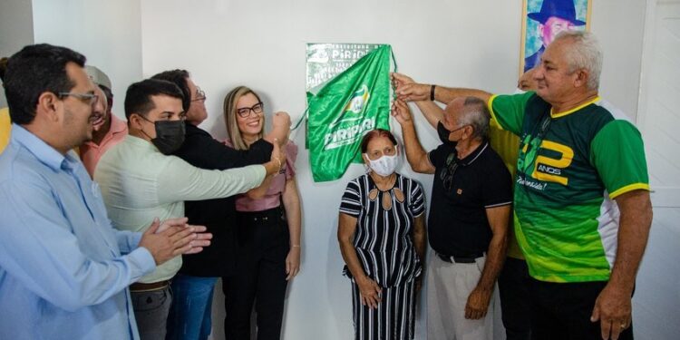 SESAM de Piripiri entrega reforma UBSF do bairro Caixa D’ Água