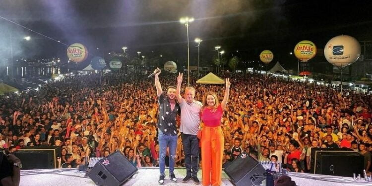 Campo Maior comemora 260 anos com grandes shows na Praça Valdir Fortes