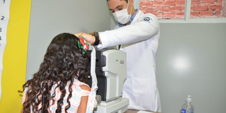 Prefeitura de Piripiri e Fundação Tia Zélia disponibilizam consulta oftalmológica gratuitamente
