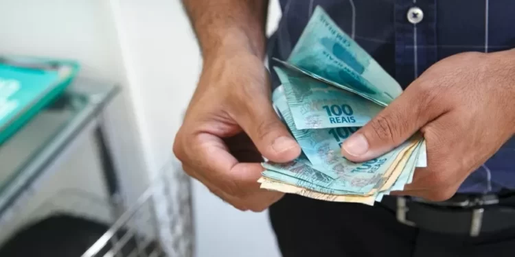 Abono PIS/Pasep 2023 começa a ser pago em fevereiro; veja calendário