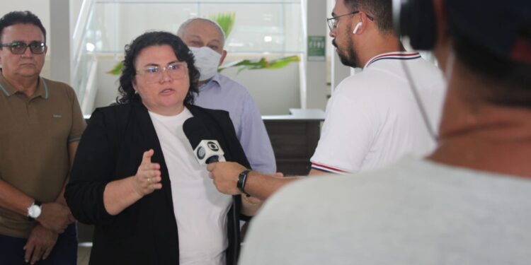 Prefeita anuncia recuperação de cerca de 50 km de estradas na zona Rural danificados pelas chuvas em Piripiri