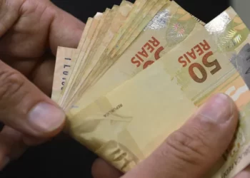 Governo quer reduzir de 2,14% para 1,76% taxa de juros do empréstimo consignado