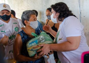 5.000 cestas básicas serão distribuídas as famílias carentes pela Prefeitura de Piripiri. VÍDEO